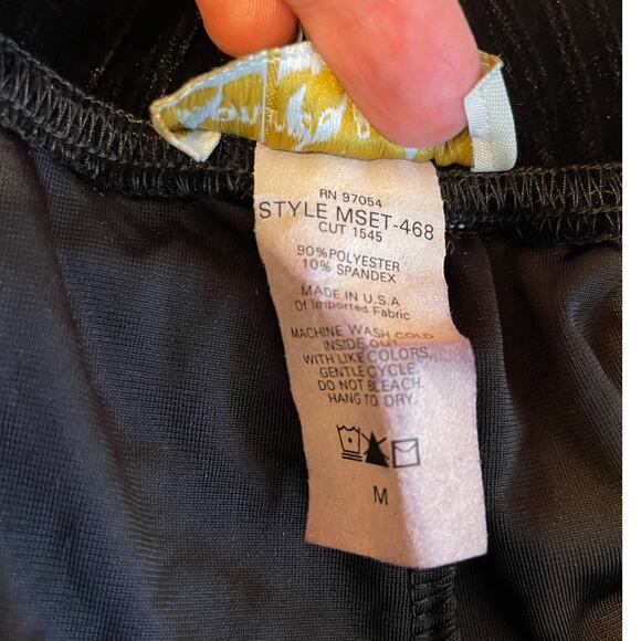 Monroe & Main Whimsy Goth Black Velour Velvet Elastic Waist Straight Leg Pants M - Picture 5 of 10